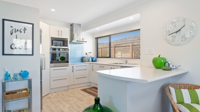 Kitchen Liston Heights Retirement Village