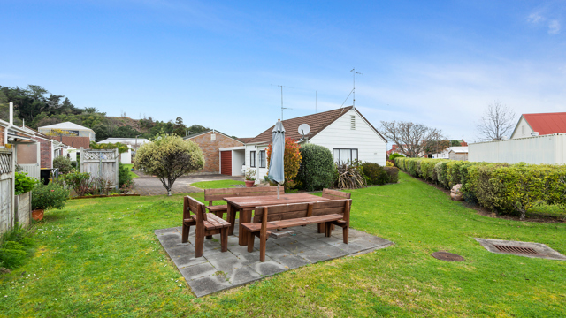 Waiokaraka Retirement Village Villa Gardens