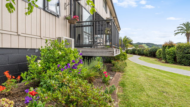 Outdoor Gardens Merrivale Retirement Village