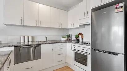 Manurewa apartment - kitchen 