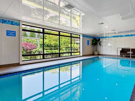 Indoor swimming pool 