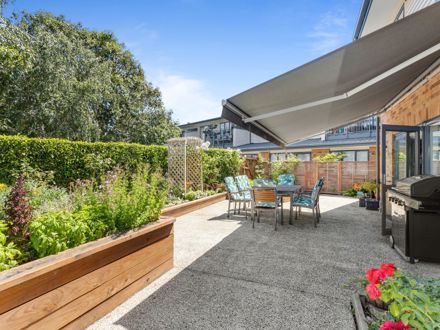 Patio Erin Park Retirement Village